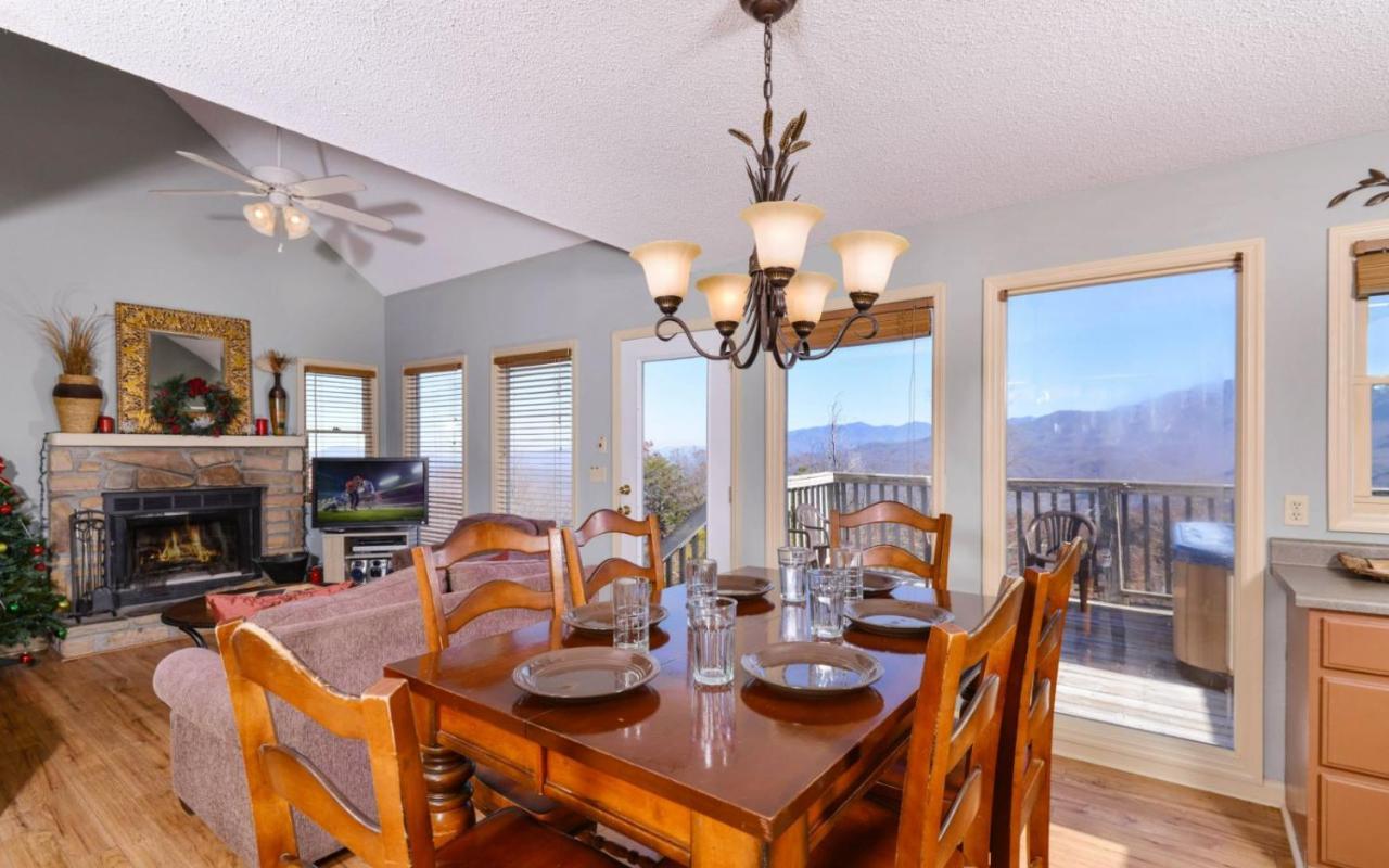 Sky High Villa Gatlinburg Bagian luar foto